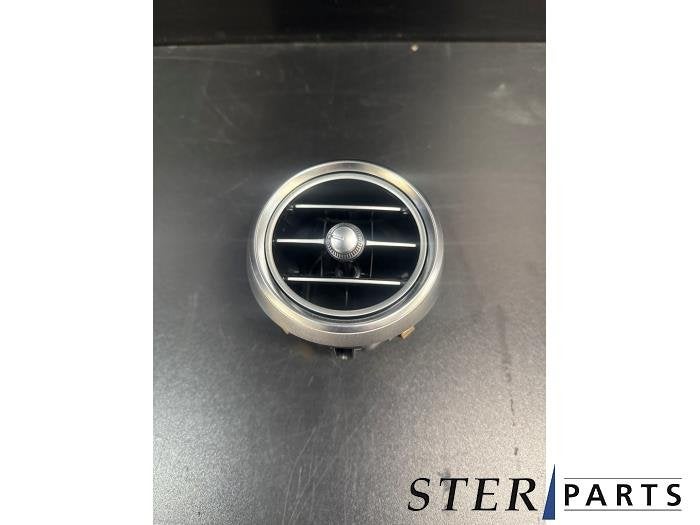 Grille aération tableau de bord d'un Mercedes C-Klasse, 3 mois de garantie, Utilisé, -, -