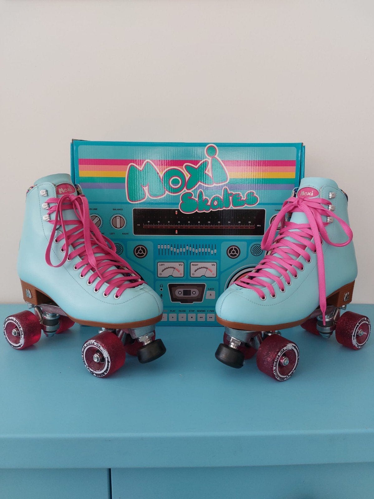 Moxi Beach Bunny Roller Skates – maat 9 (EU 41), Enlèvement ou Envoi
