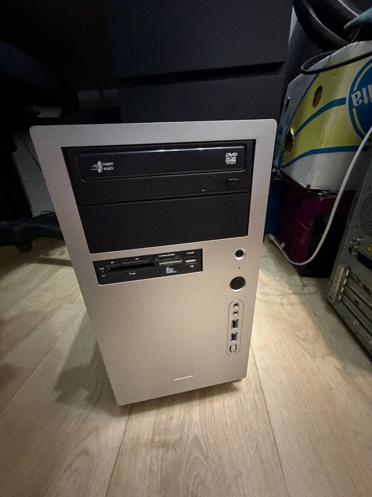 desktop, Computers en Software, Desktop Pc's, Ophalen, HDD, 2 tot 3 Ghz, Gigabyte