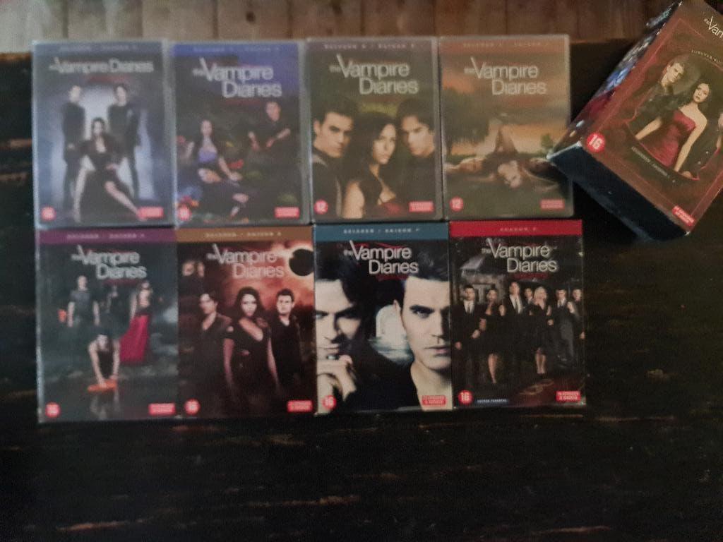 Lot 8 dvd 's vampire diaries, Verzenden, Zo goed als nieuw