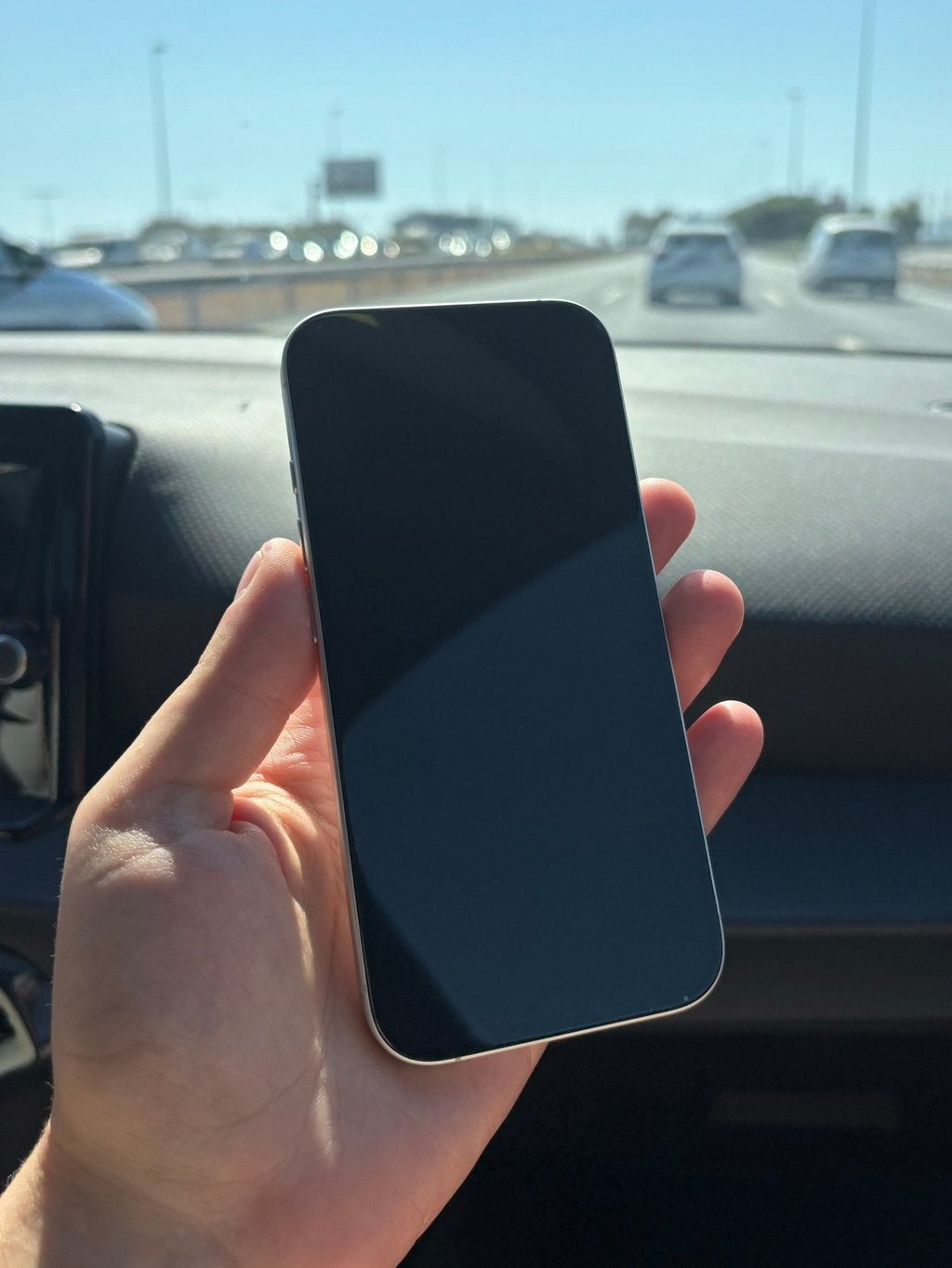 Iphone 16 état impeccable, Télécoms, Téléphonie mobile | Apple iPhone, Enlèvement, Comme neuf, Blanc, IPhone 16