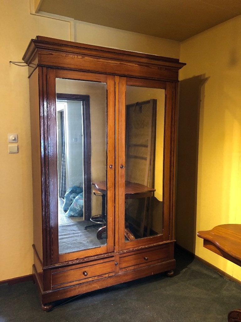 Grote klassieke houten kast met spiegels – 214  135  53 cm, Ophalen, 100 tot 150 cm, 200 cm of meer, Klassiek