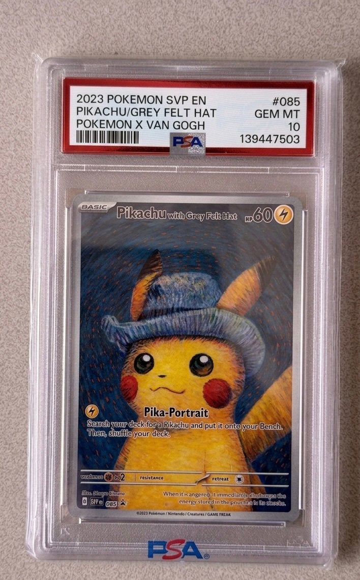 Te koop Pikachu Van Gogh met Grijze Vilten  psa10, Ophalen of Verzenden, Nieuw, Losse kaart