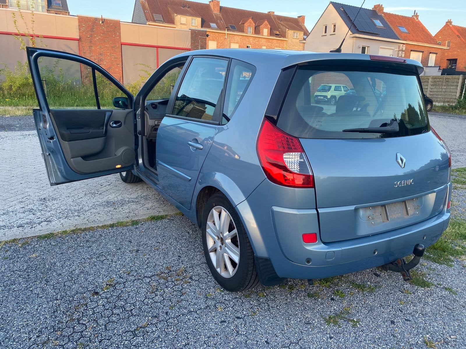 R.Scenic 2.0 AUT benzine met Keuring! Rijdt perfect!, Achat, Jaune, Automatique, Particulier