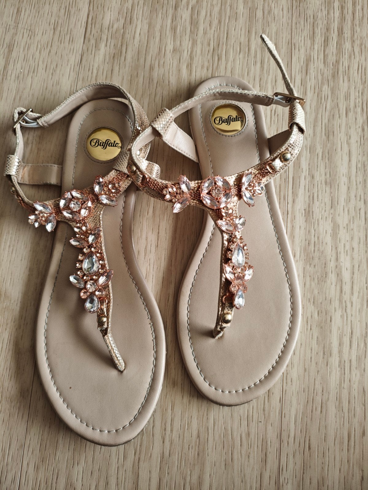 sandalen buffalo maat 40, Kleding | Dames, Ophalen of Verzenden