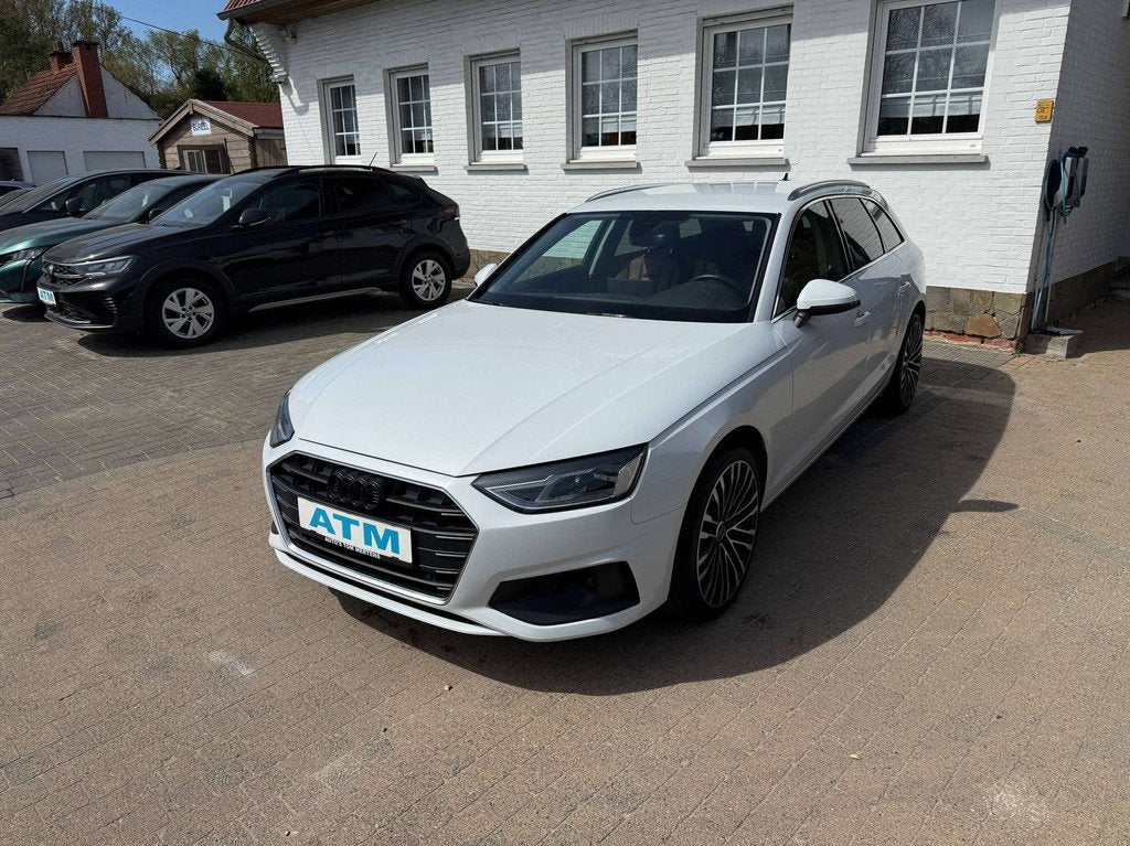 Audi A4 A4 Avant 30 TDi Business S-line look S tr.(EU6AP)/Na, Autos, Euro 6, Entreprise, A4, 136 ch