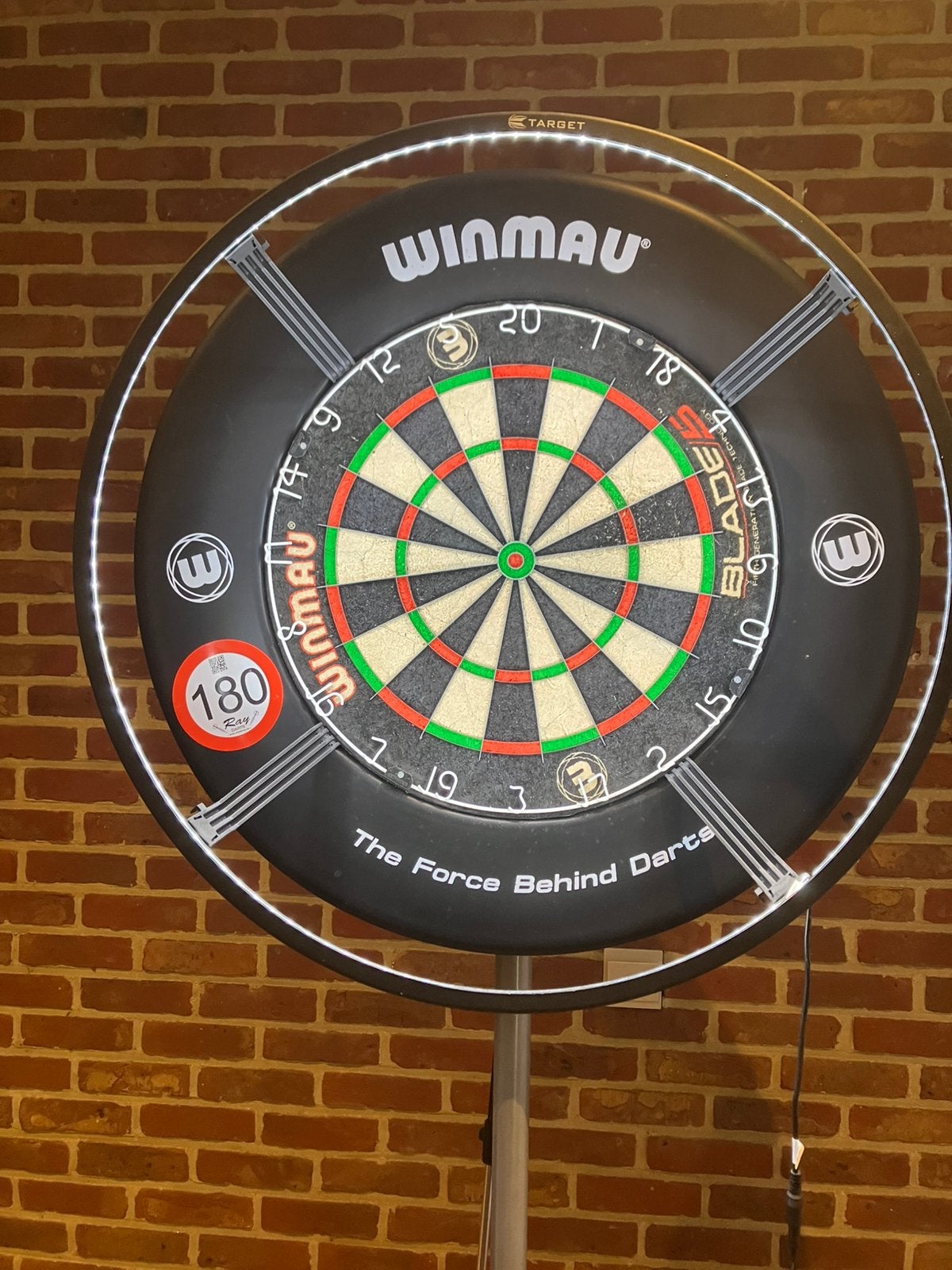Dartsblok en toebehoren, Sport en Fitness, Darts, Ophalen, Zo goed als nieuw, Dartbord