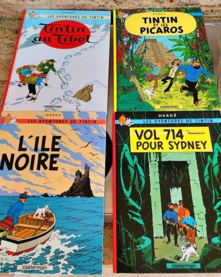 Acht Franstalige hard cover Kuifje strips., Boeken, Stripverhalen, Ophalen of Verzenden, Zo goed als nieuw, Meerdere stripboeken