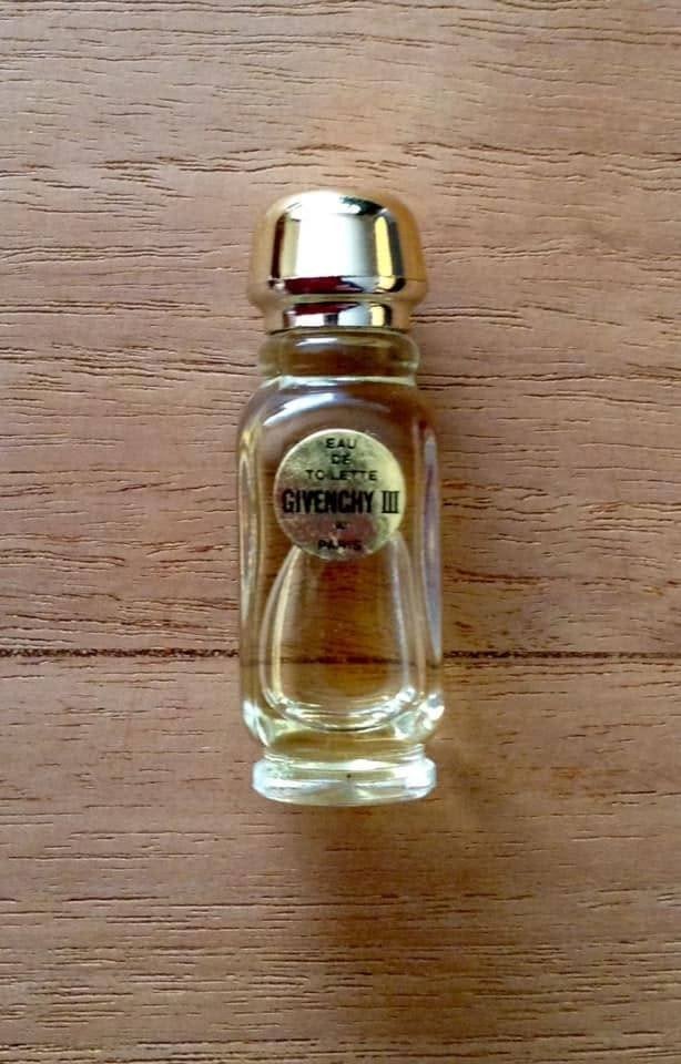 Miniature Vintage Givenchy III Eau de Toilette 3,75 ml, Ophalen of Verzenden, Nieuw, Miniatuur, Gevuld
