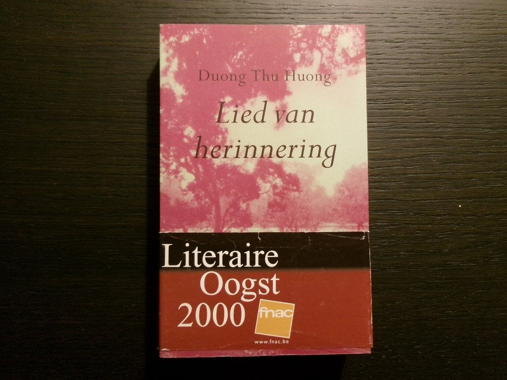 Lied van herinnering  -Duong Thu Huong-, Boeken, Ophalen of Verzenden