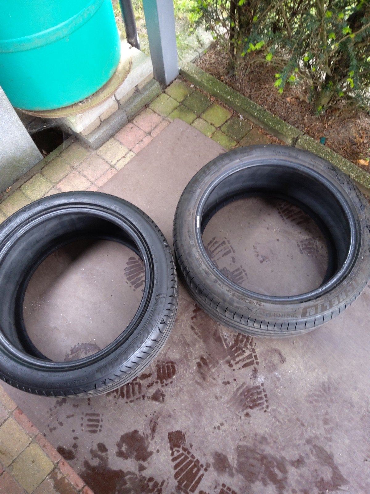 2 NIEUWE  MICHELIN PRIMACY 4 BREEDSET ACHTEBANDEN, Neuf, 245 mm, Véhicule de tourisme, Pneus été