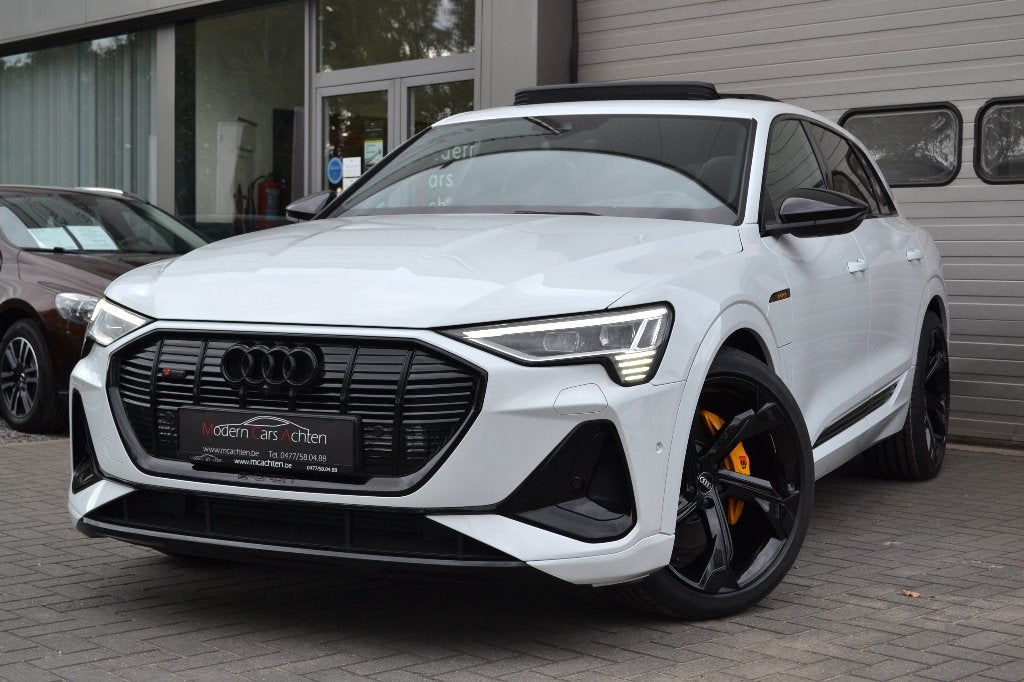 Audi Q8 E-Tron 55 « S-Line » * Pano * Sans clé * Jantes 22", Autos, Cuir et Alcantara, Achat, 1800 kg, Euro 6