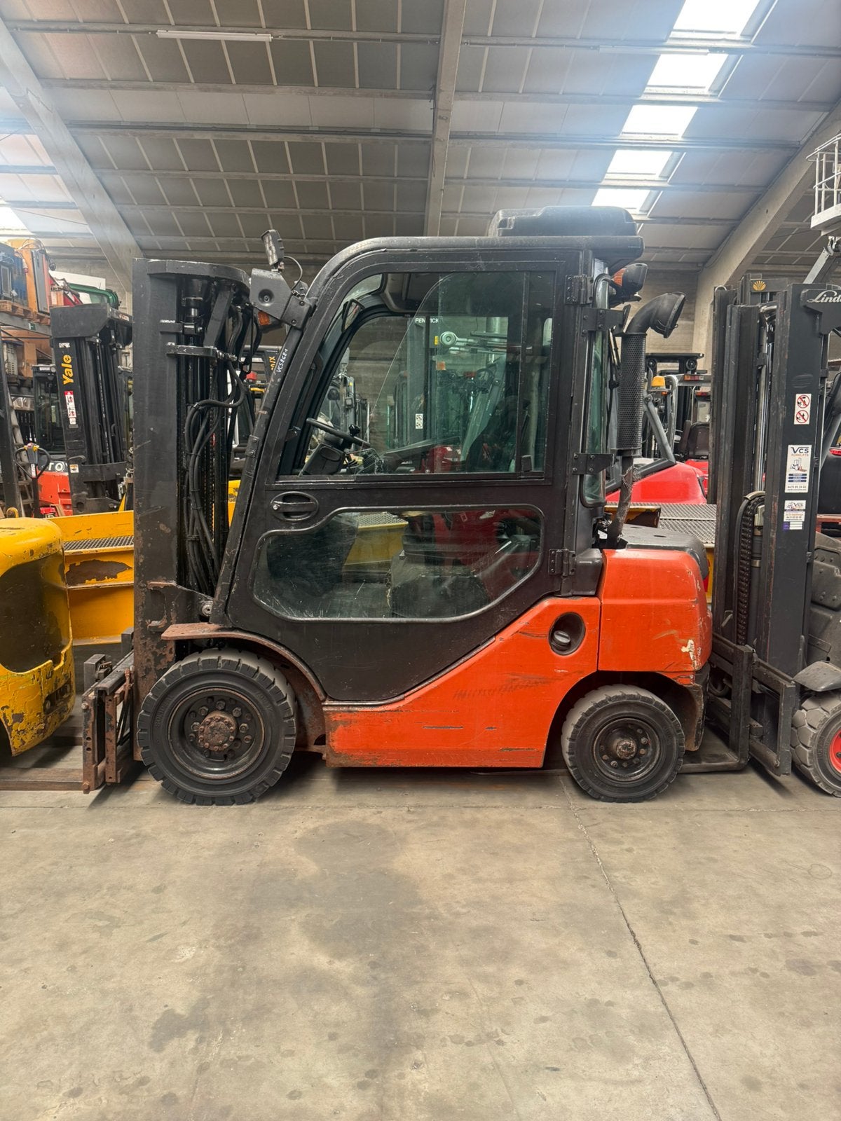 TOYOTA DIESEL HEFTRUCK 2,5 ton triplex 4,75 m + 4 ventielen, 2000 tot 3000 kg, Ophalen, Diesel, Heftruck