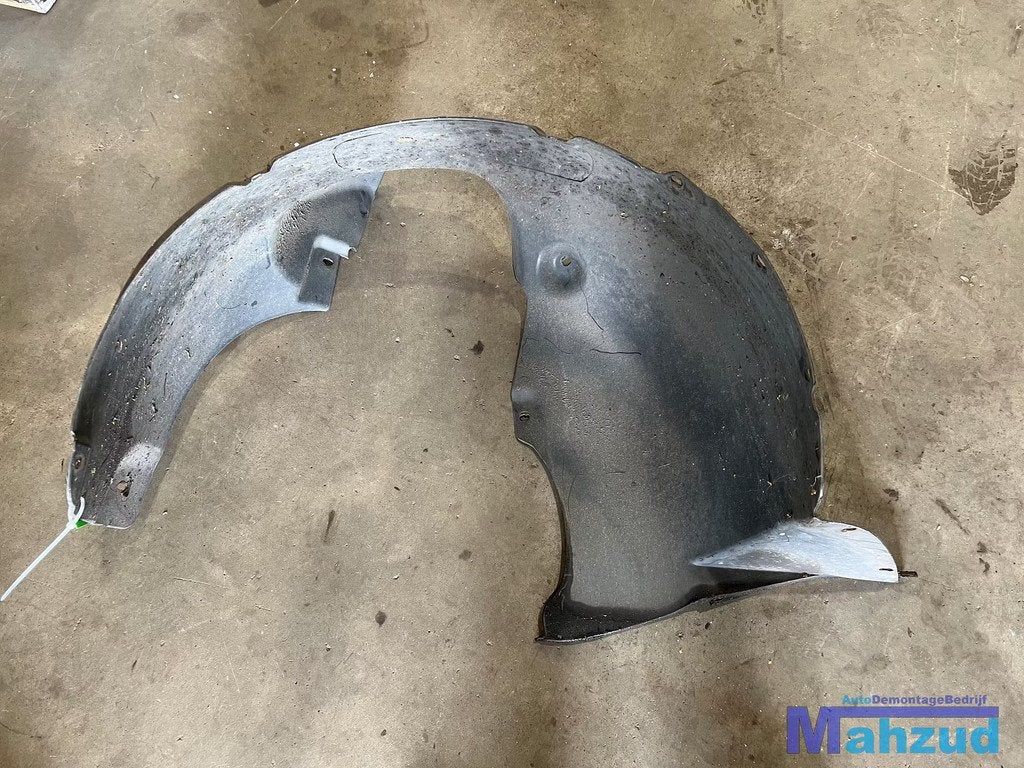 VW POLO 9N rechts voor modderkuip wielkuip 2001-2005, Volkswagen, Volkswagen AG, Vw@volkswagen.de, Utilisé