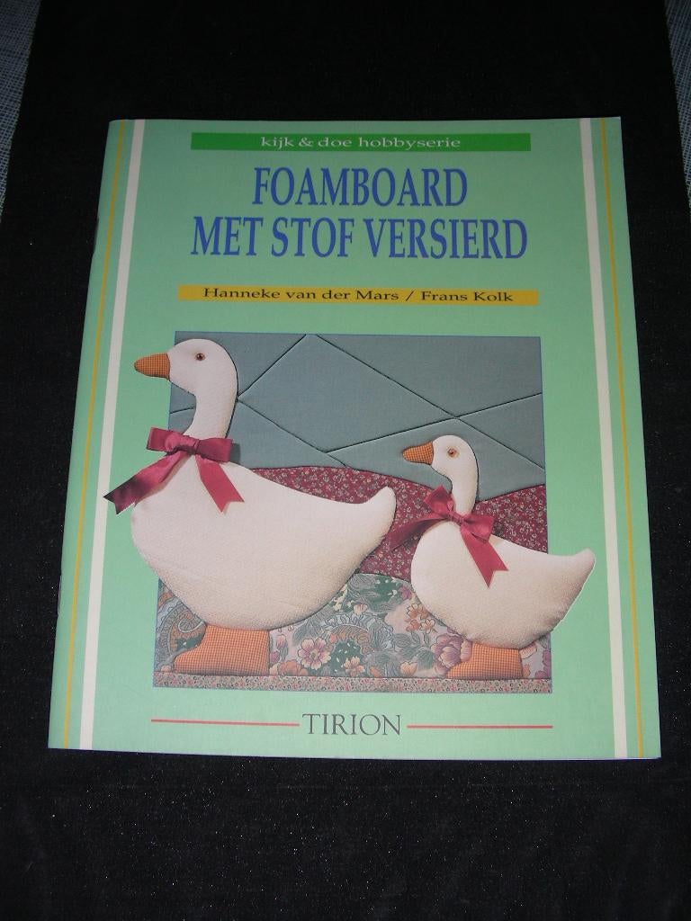 Knutselboekje (Foamboard met stof versierd), Ophalen of Verzenden, Zo goed als nieuw, Borduren en Naaien
