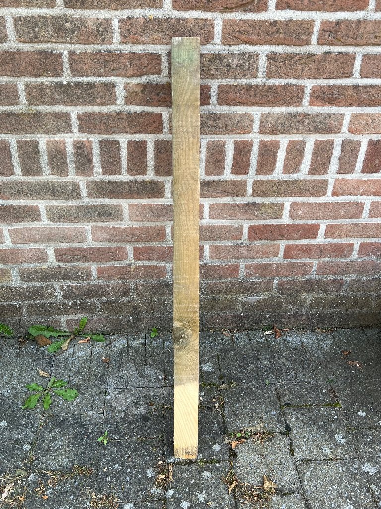 Houten paaltjes, gescherpt, Doe-het-zelf en Bouw, Ophalen, Zo goed als nieuw