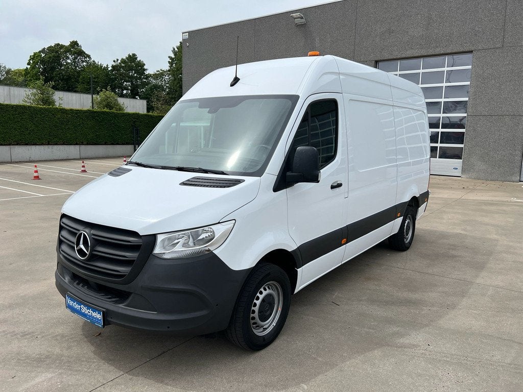 Mercedes-Benz Sprinter 317 L2 - H2 - AUTOMAAT - 3,5 T SLEEP, Auto's, Bestelwagens en Lichte vracht, Automaat, Achterwielaandrijving
