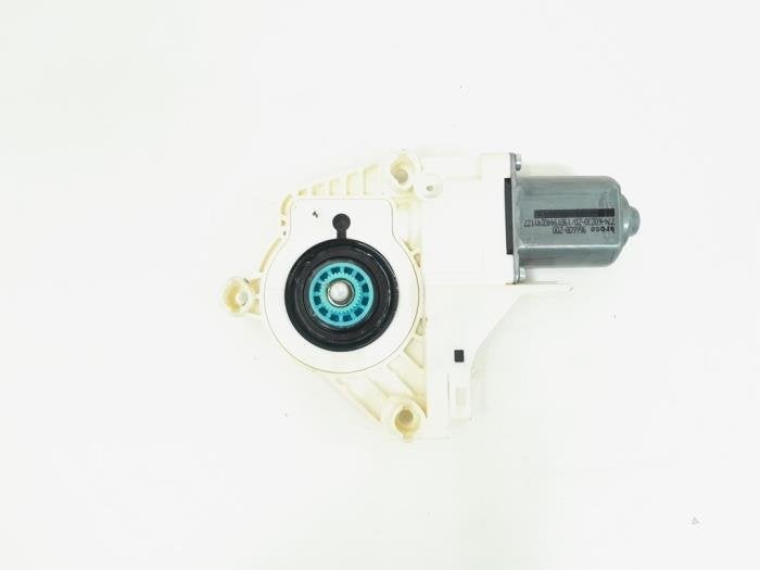 Moteur de vitre portière d'un Audi A4, -, 3 mois de garantie, Audi, Utilisé