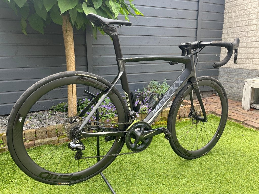 Zeer mooie Eddy Merckx San Remo, maat L, Ultegra Di, disc, Fietsen en Brommers, 28 inch, Carbon, Zo goed als nieuw, Meer dan 20 versnellingen