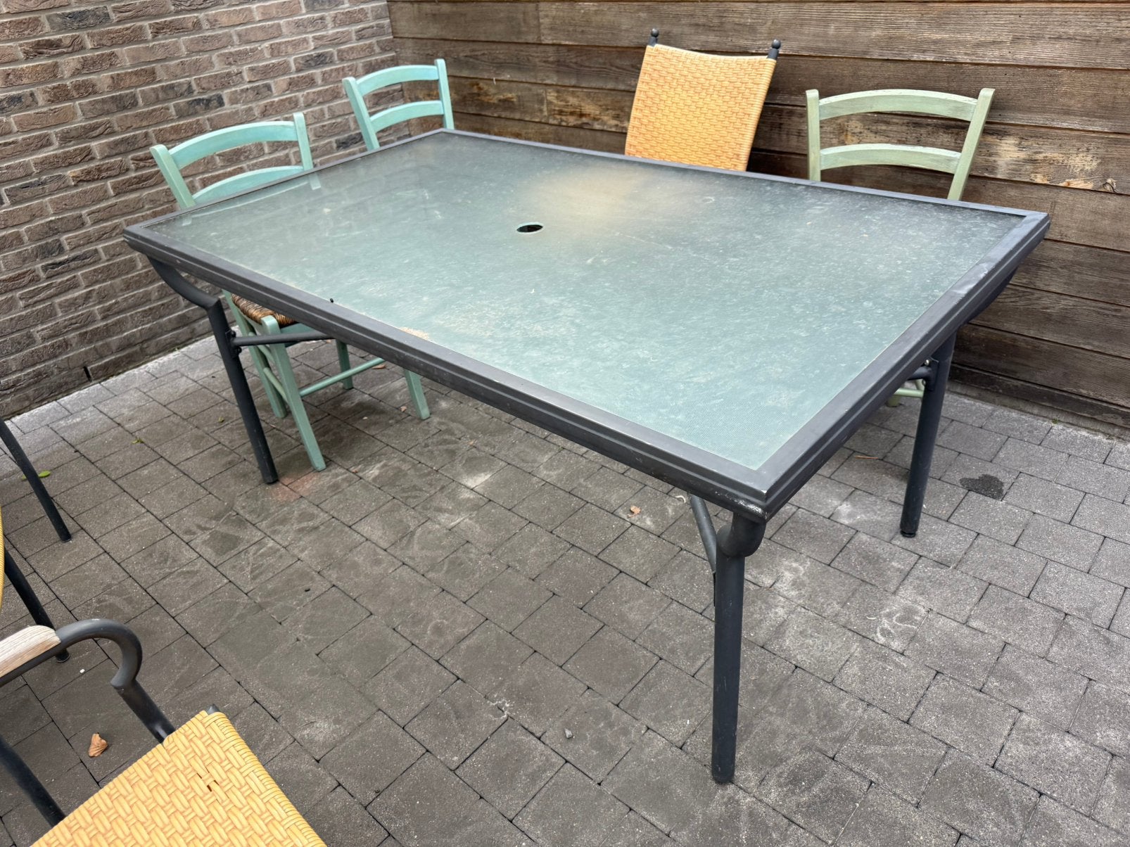 Gratis af te halen in Genk: Tuintafel 170 x 100cm, Ophalen, Gebruikt, Rechthoekig, Metaal
