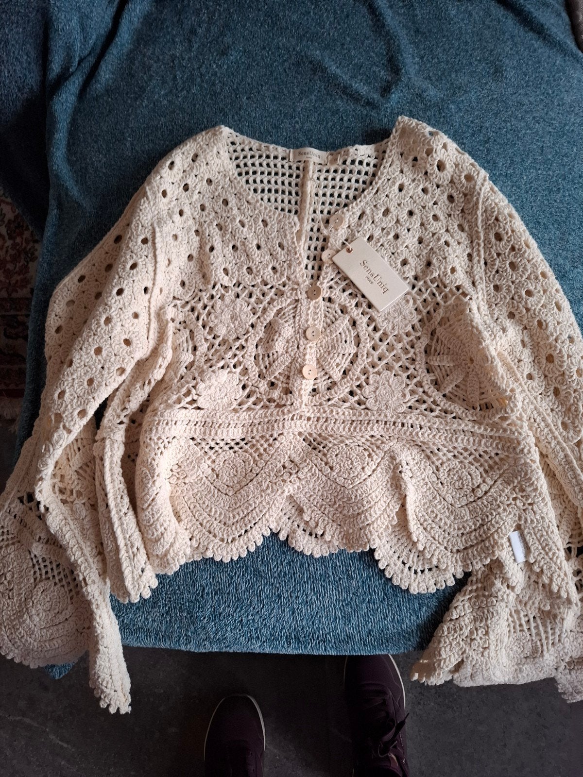 Gillet beige jamais mis encore son étiquette, Enlèvement ou Envoi, Neuf, Beige