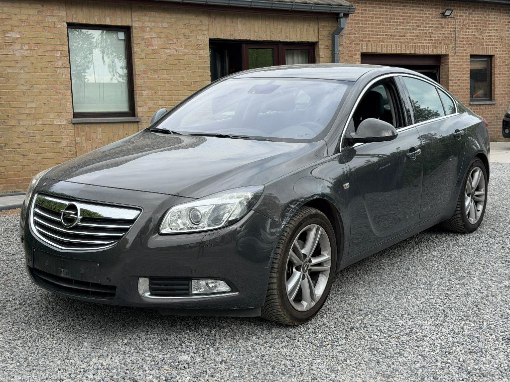 Opel Insignia (51.639Km) 2.0CDTi (130Ch) 1er propriétaire, Autos, Opel, Cuir, 4 portes, Entreprise, Boîte manuelle