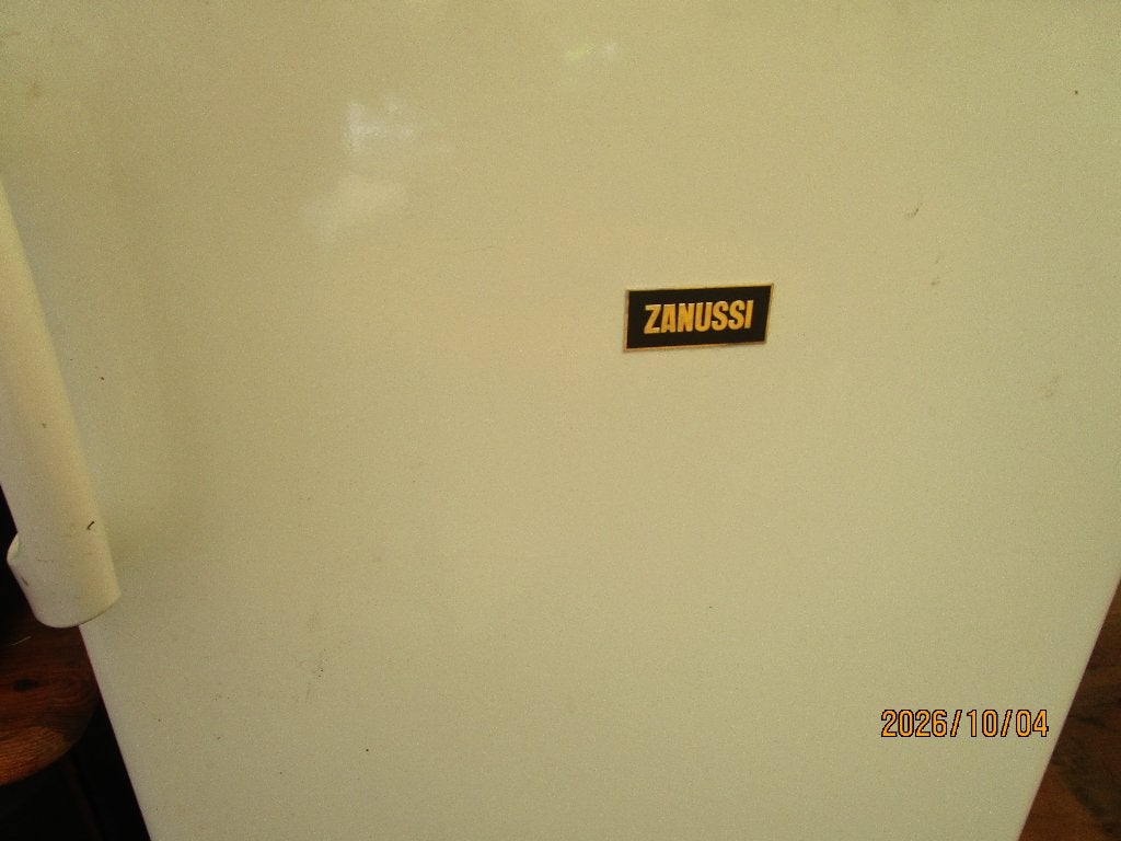 koelkast/ ZANUSSI, Gebruikt, 75 tot 100 liter, Energieklasse A of zuiniger, 45 tot 60 cm