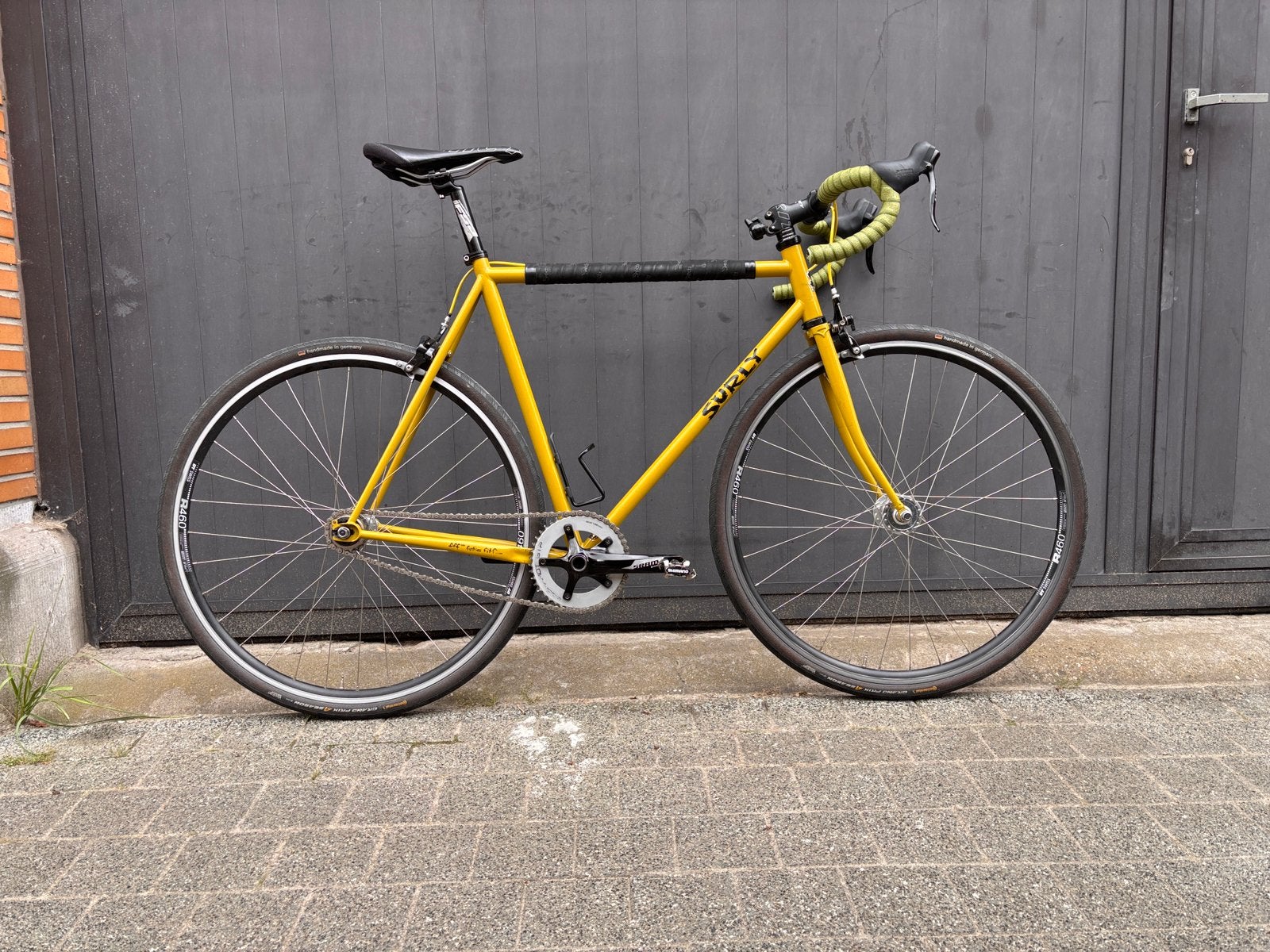 Gele Surly singlespeed pendelfiets 56cm, Fietsen en Brommers, Velgrem, Zo goed als nieuw, 53 tot 57 cm, Ophalen