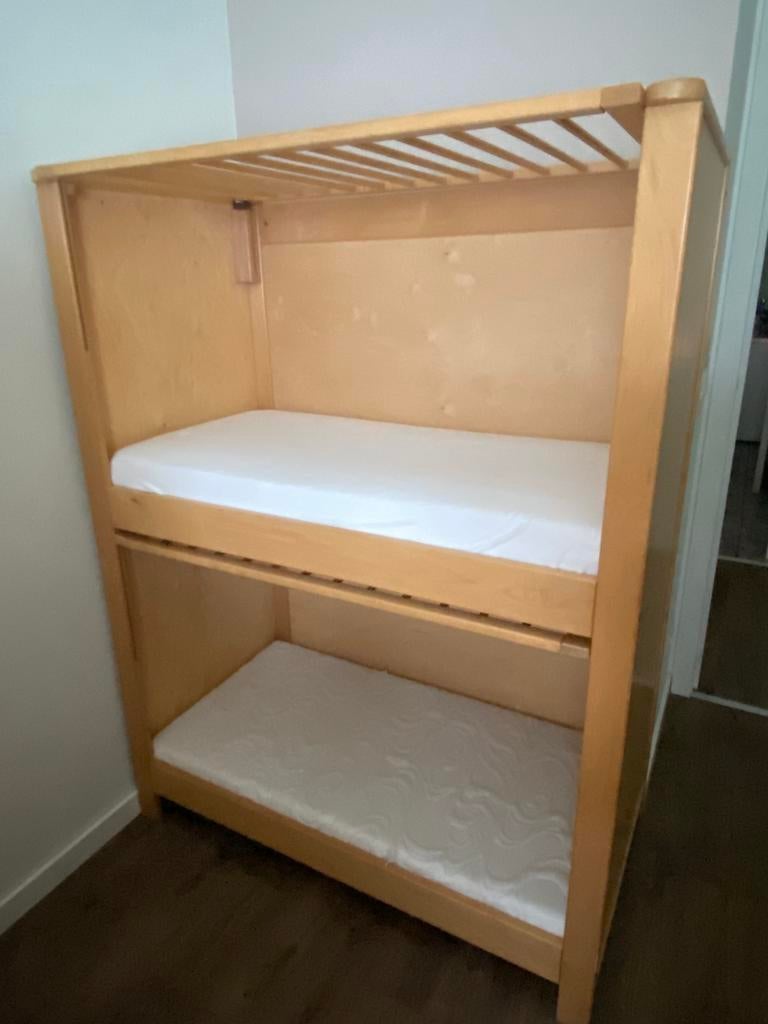Duo bedje / stapelbed, Ophalen, Zo goed als nieuw