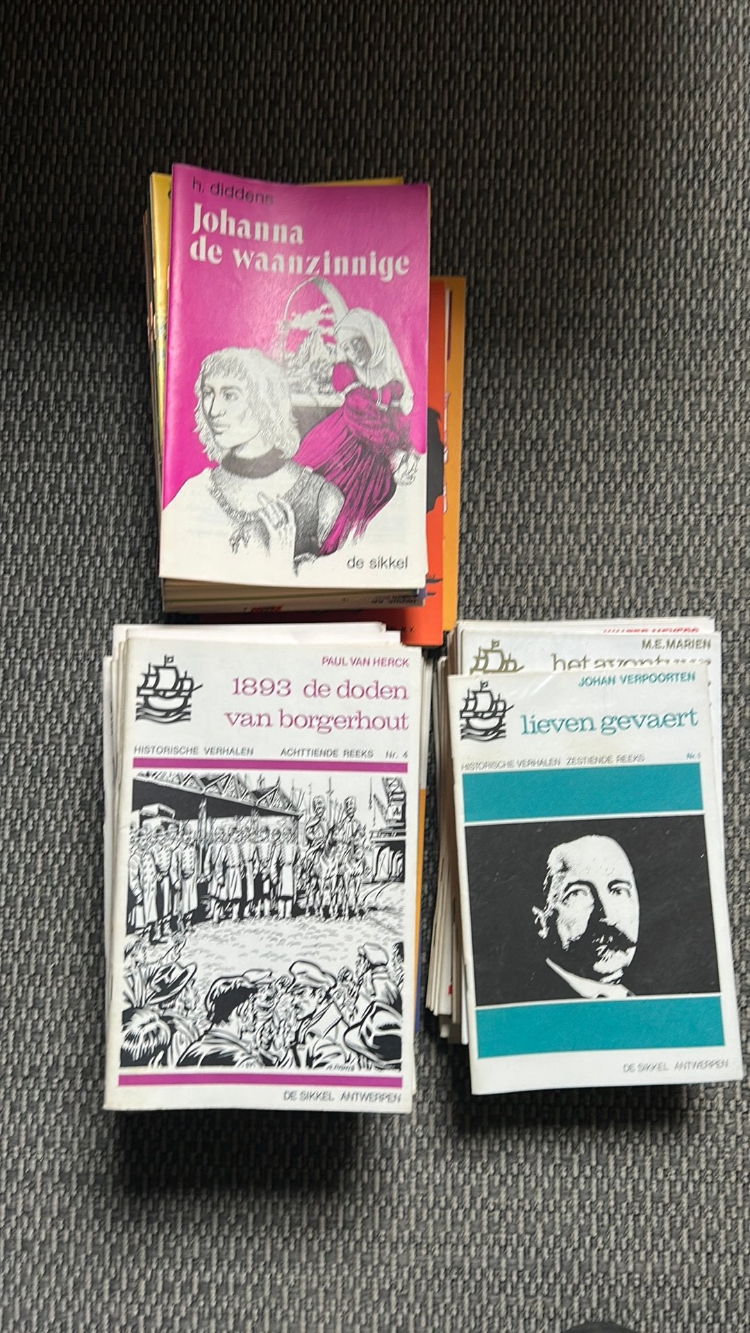 Historische verhalen, Ophalen of Verzenden, Zo goed als nieuw
