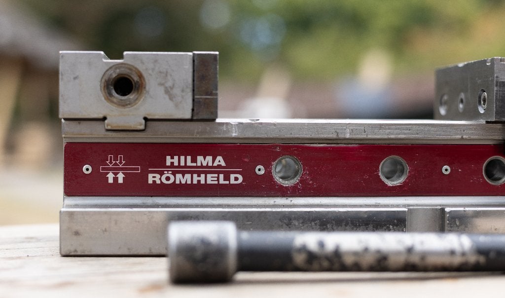 Hilma Römheld NC 100 precisie-machineklem, Enlèvement, Utilisé, Élément