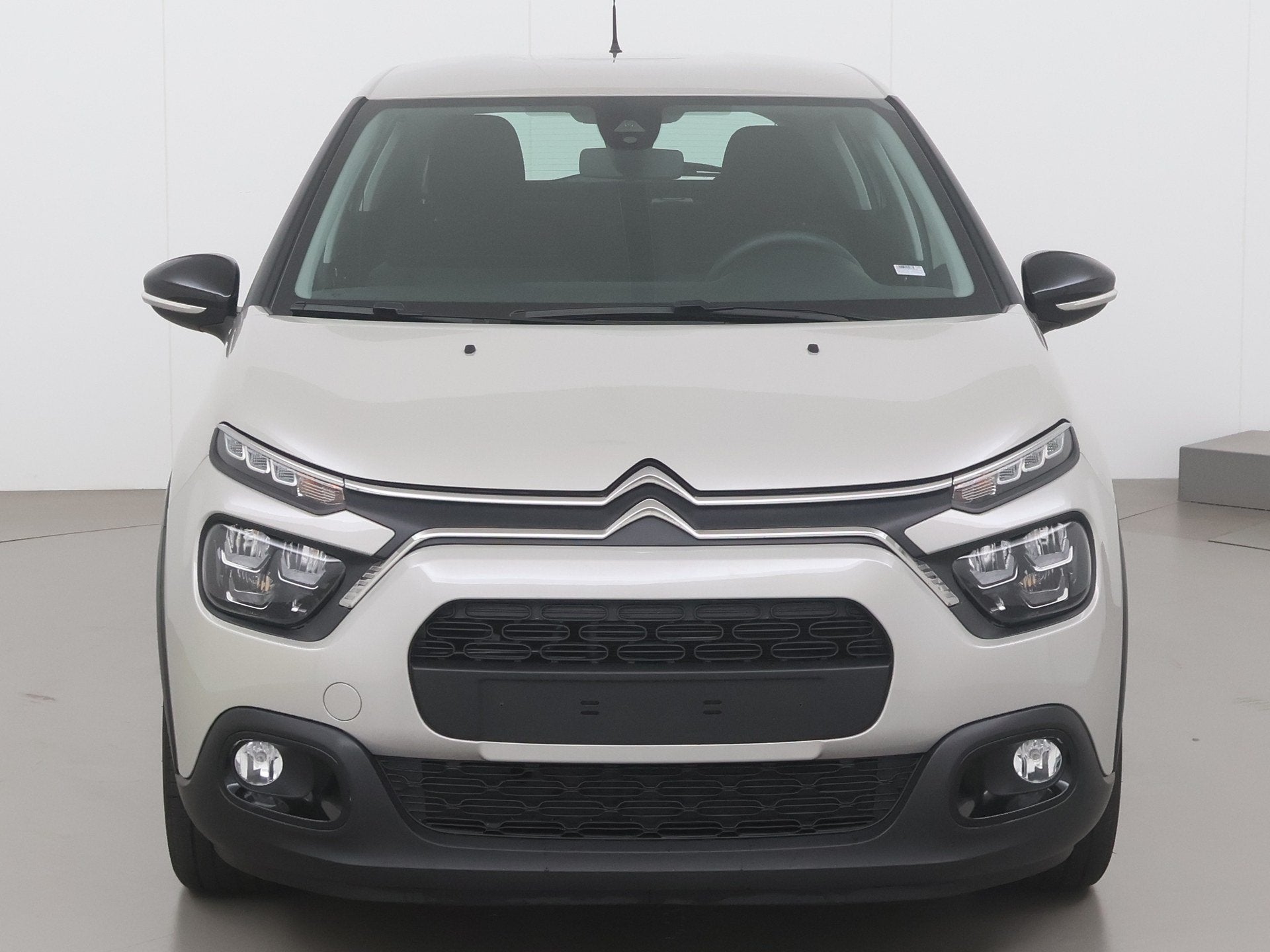Citroen C3 puretech feel 83, Auto's, Citroën, Beige, Bedrijf, Handgeschakeld, 5 deurs