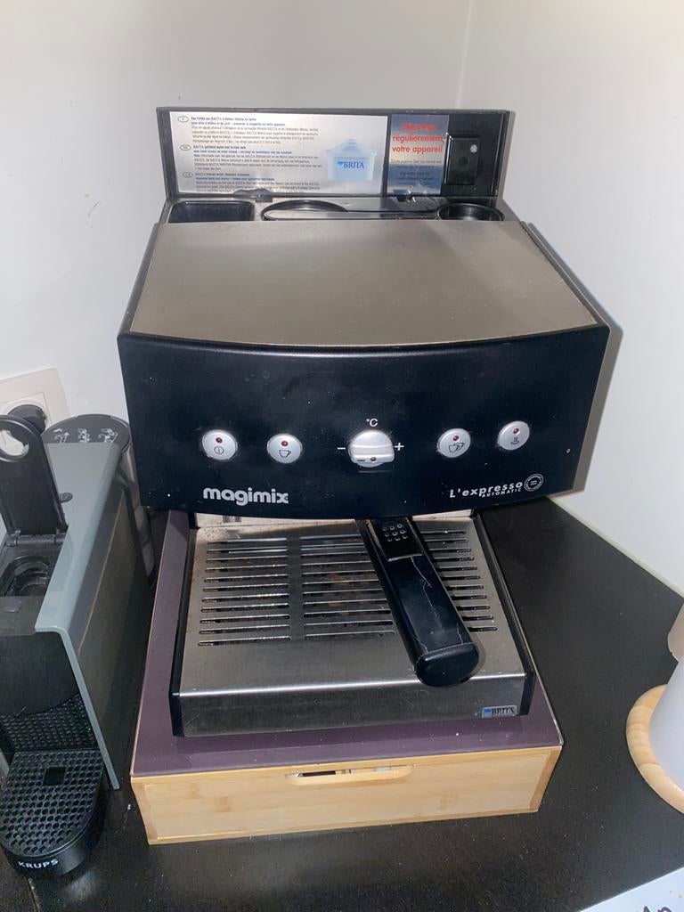 Espresso machine magimix, Ophalen, Gebruikt