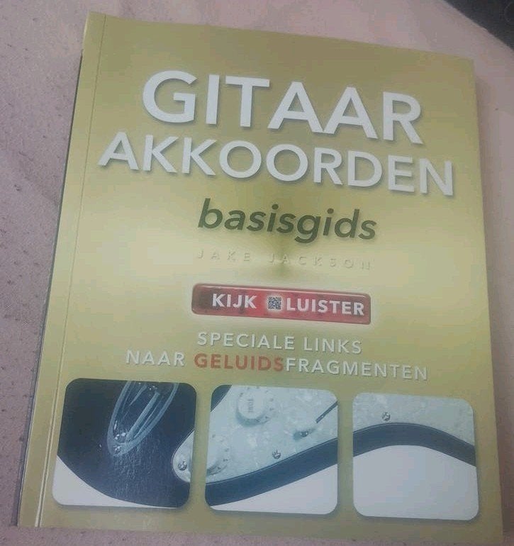 gitaar akkoorden boek, Ophalen