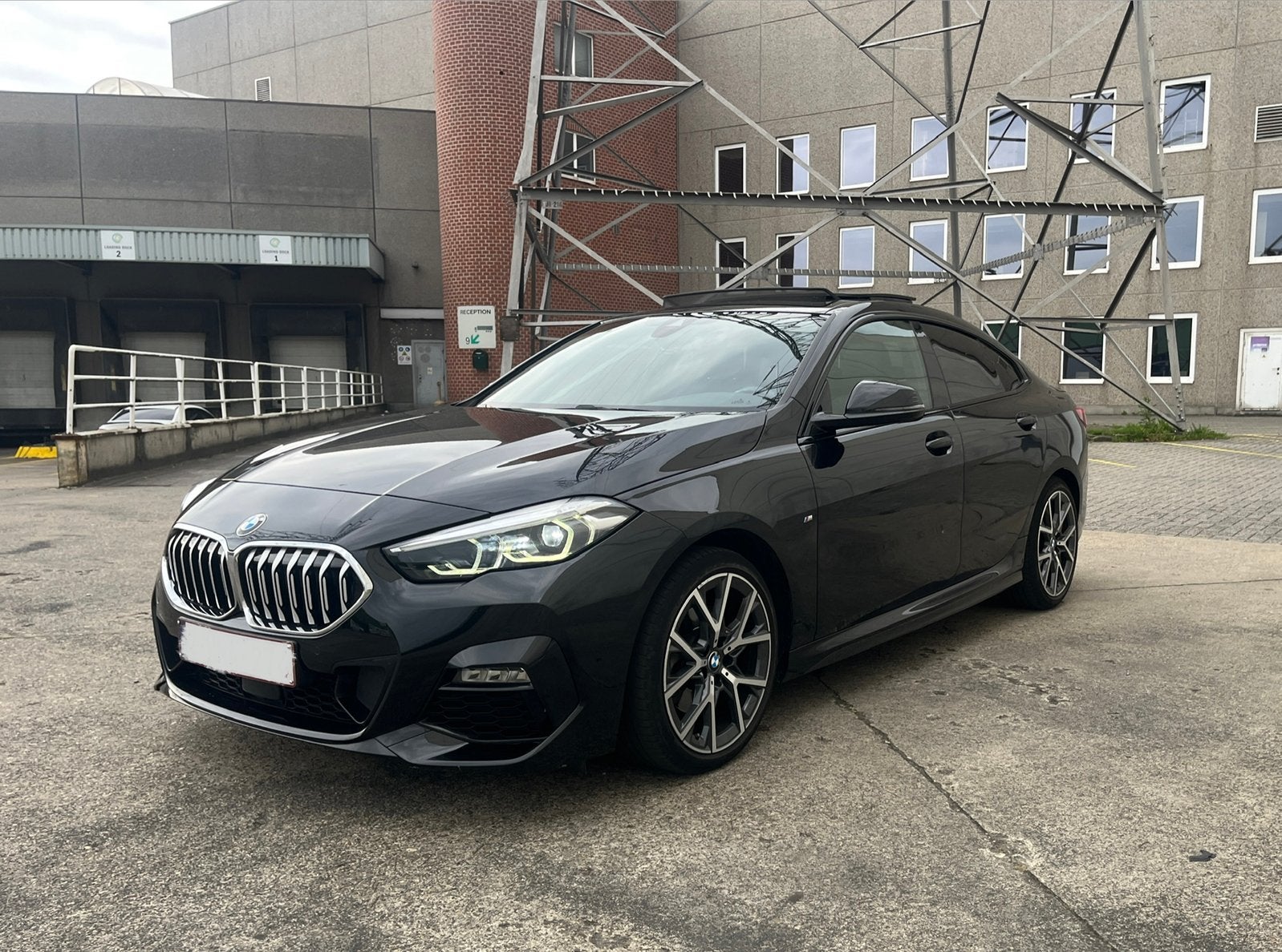 BMW 218 M-packet, 4 deurs, 143 kW, Zwart, Leder