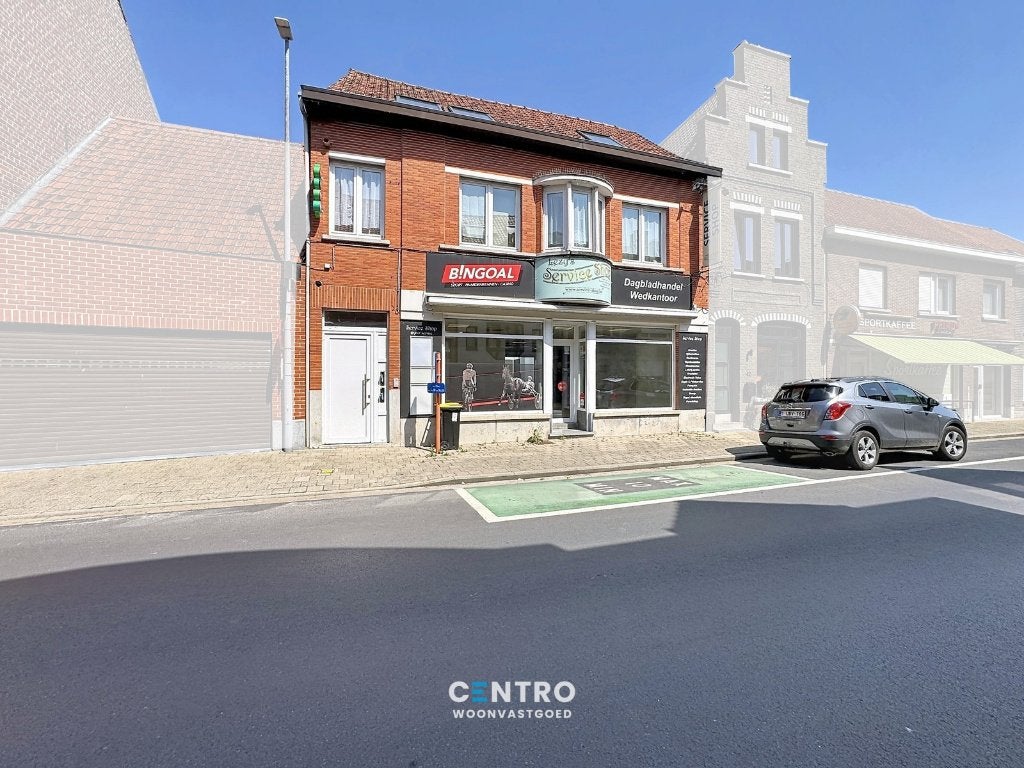 TE KOOP - Woon/-handelshuis, Province de Flandre-Occidentale, Habitation avec espace professionnel, Ledegem, 4 pièces