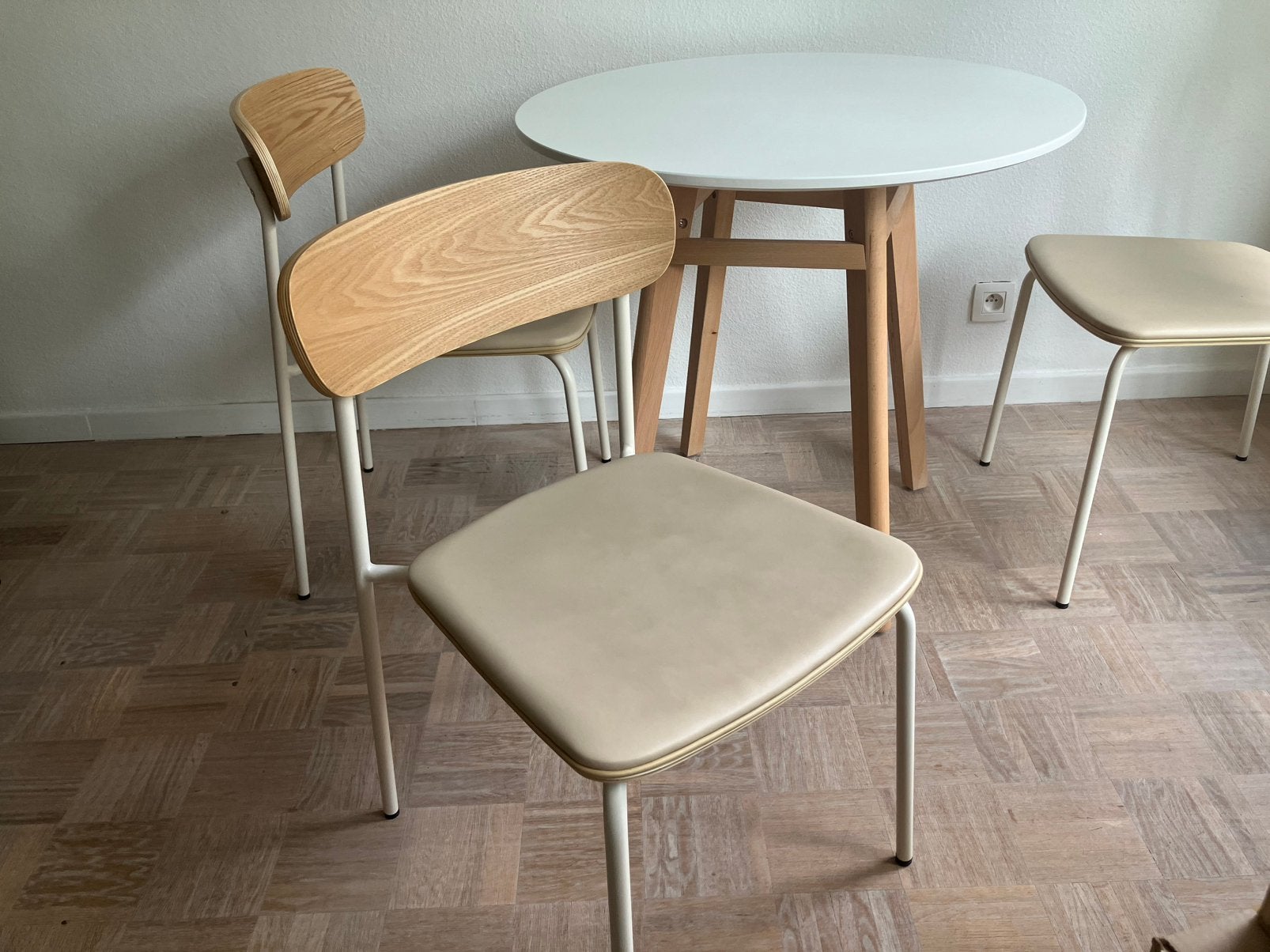 3 sklum stoelen, Huis en Inrichting, Stoelen, Ophalen, Overige kleuren, Drie, Hout