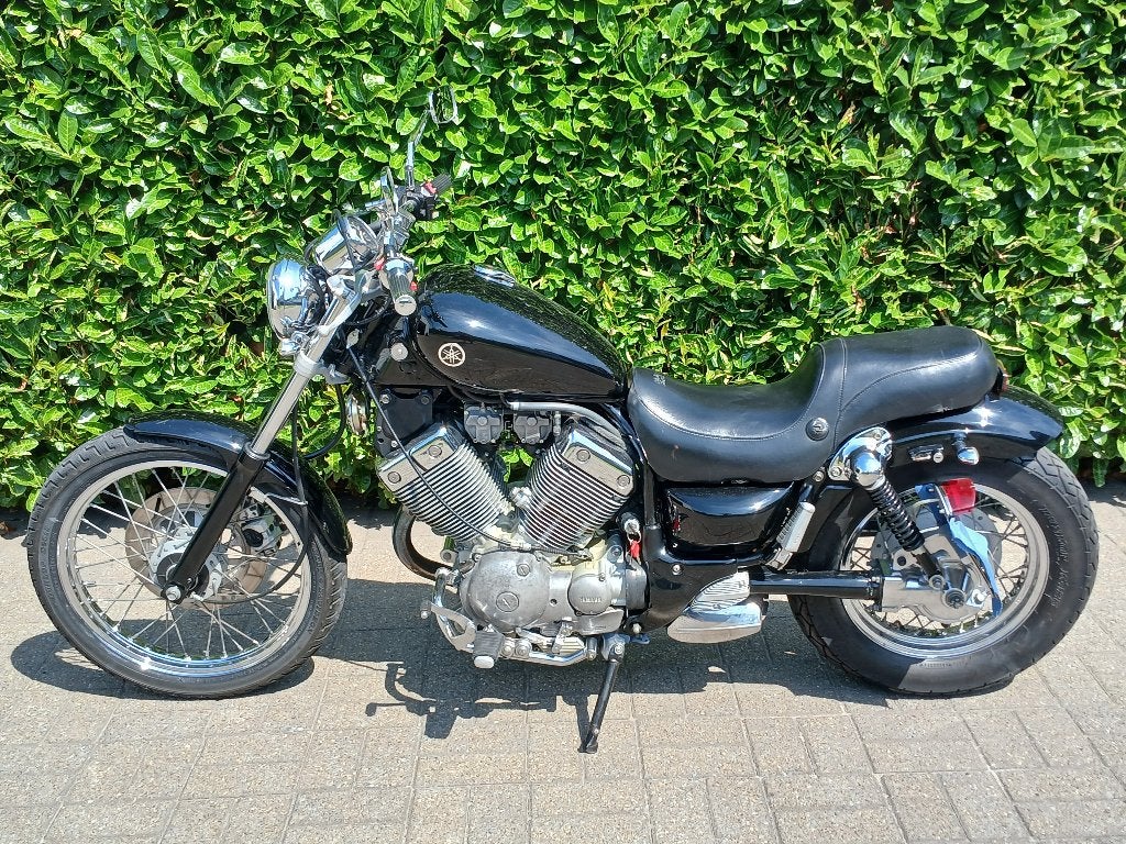 Joli et propre XV535, Motos, Motos | Yamaha, Particulier, Chopper, 2 cylindres, Transmission par cardan, Manuelle, Occasion, Occasion