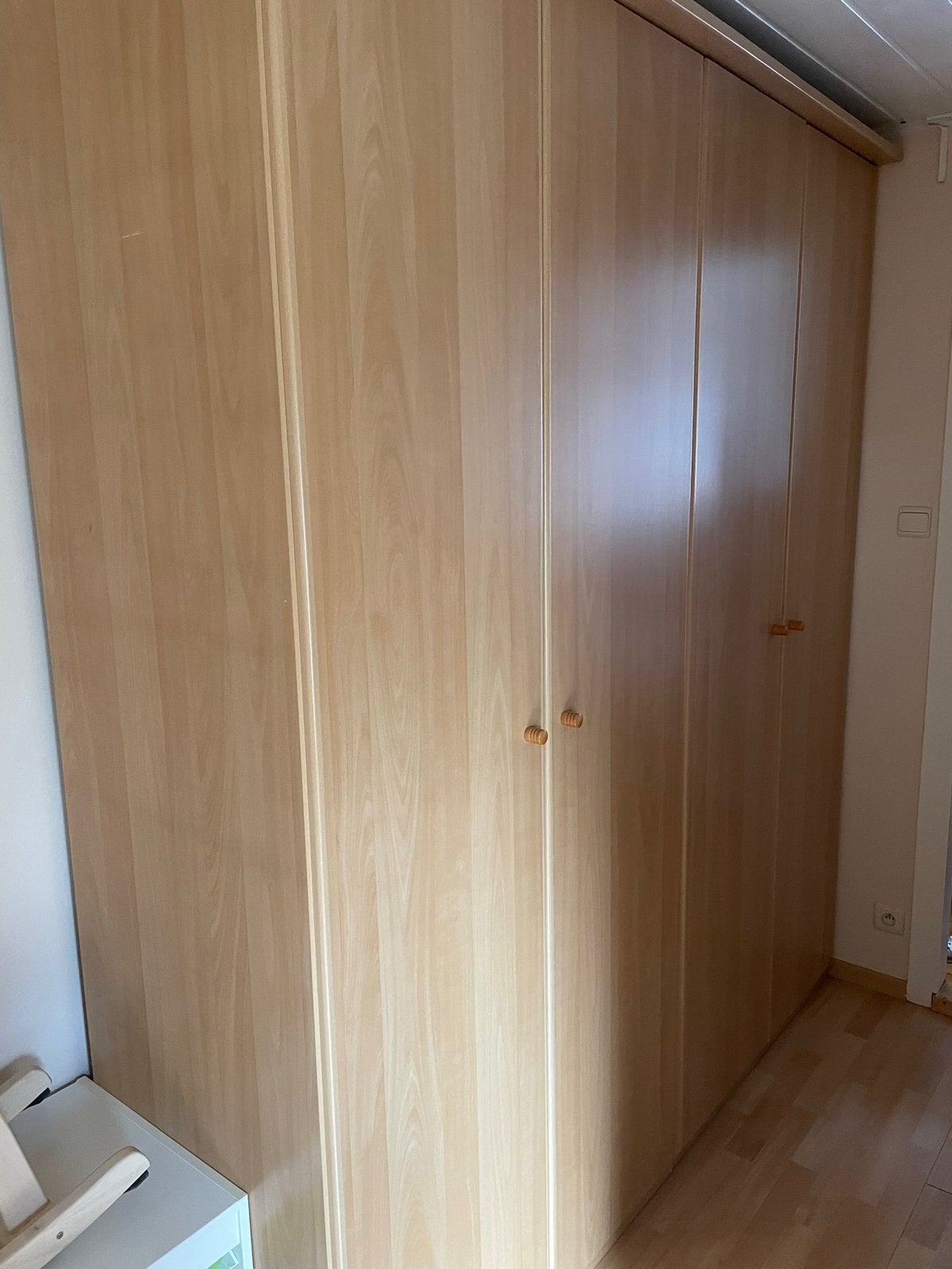 2x degelijke kleerkast van 2m00(B) 2m29 (H)  65cm (D), Ophalen, Zo goed als nieuw