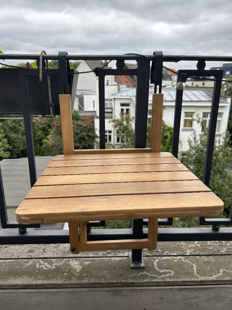 Balkon tafeltje van Umber and Smoke, Jardin & Terrasse, Tables de jardin, Enlèvement, Comme neuf, Carré, Bois