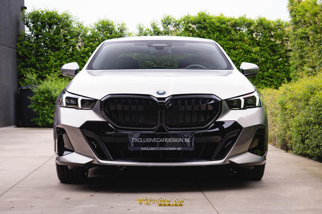 BMW 550 e xDrive M Sport Pro, Auto's, 4 deurs, 0 min, https://public.car-pass.be/vhr/775a2bed-e0f5-411e-a514-ae39259caf32, 0 kg