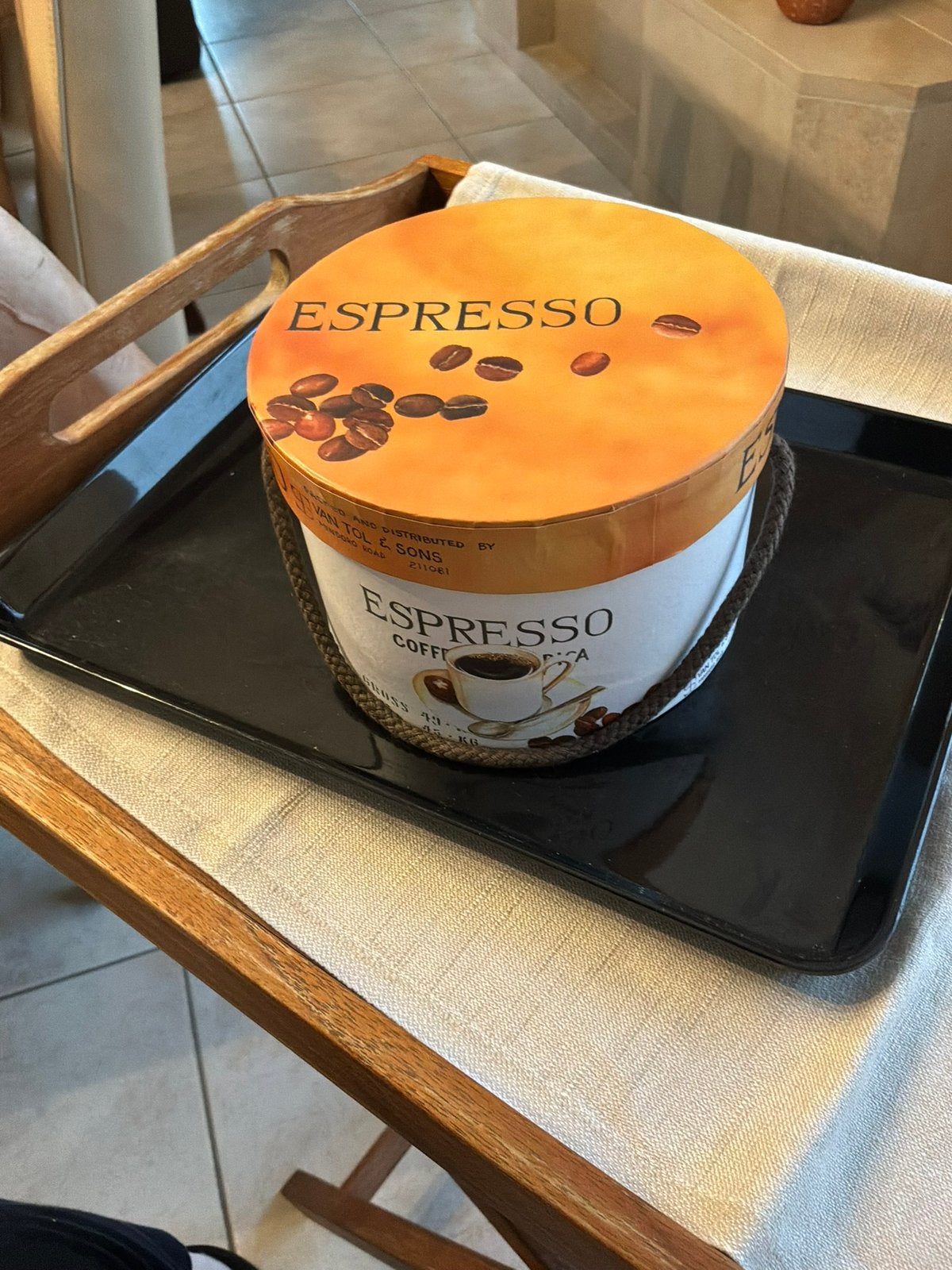 Tasses espresso., Enlèvement