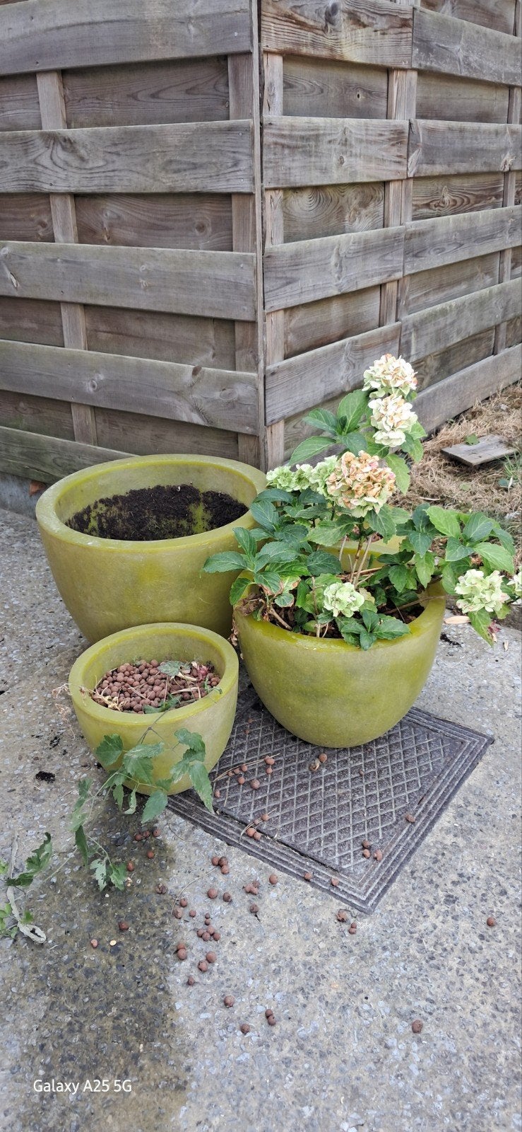 2 séries de 3 pots jaunes, Jardin & Terrasse, Rond, Synthétique, Enlèvement, Utilisé