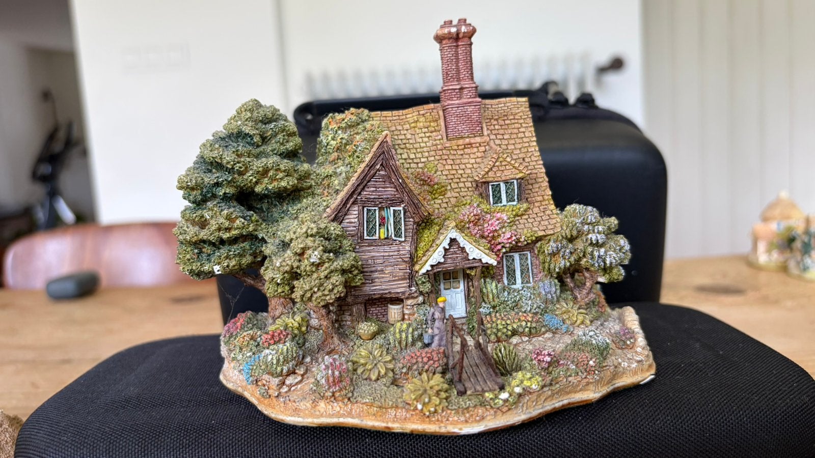 Collectie van 17 Lilliputlane huisjes, Ophalen of Verzenden, Gebruikt, Figuur of Figuren