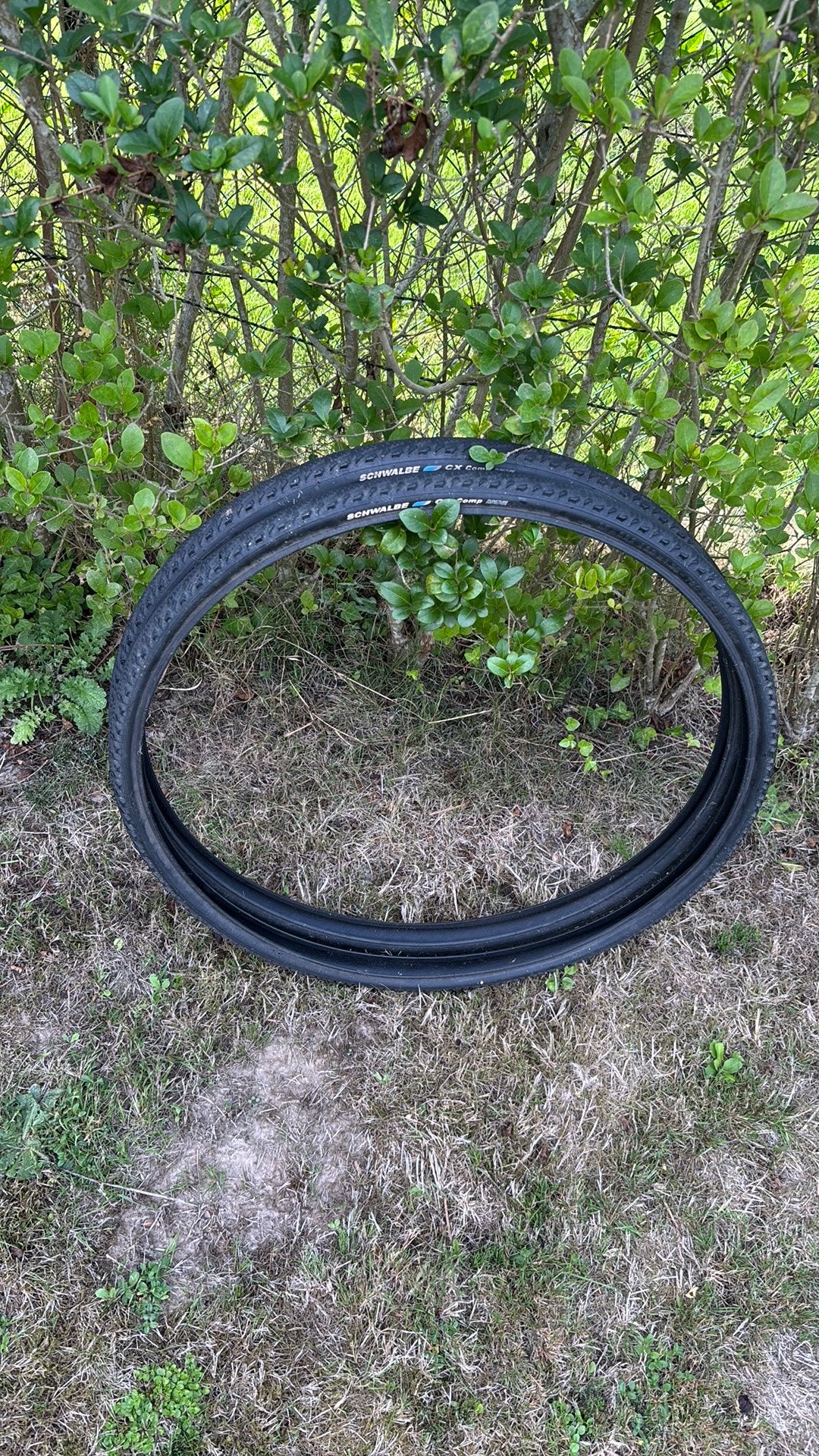 Pneus de gravier Schwalbe, Caoutchouc, Pneu, Utilisé, Enlèvement