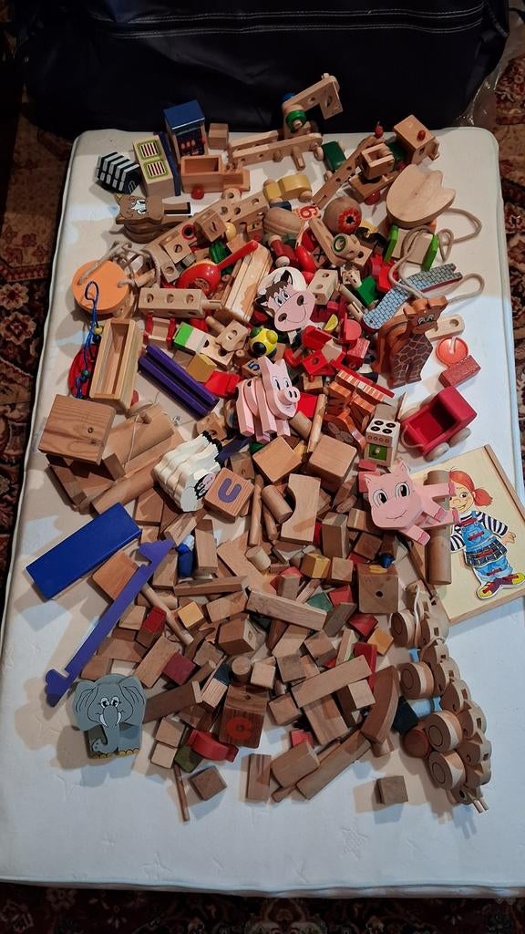 Grote hoeveelheid houten speelgoed, Ophalen of Verzenden, Gebruikt, Overige merken
