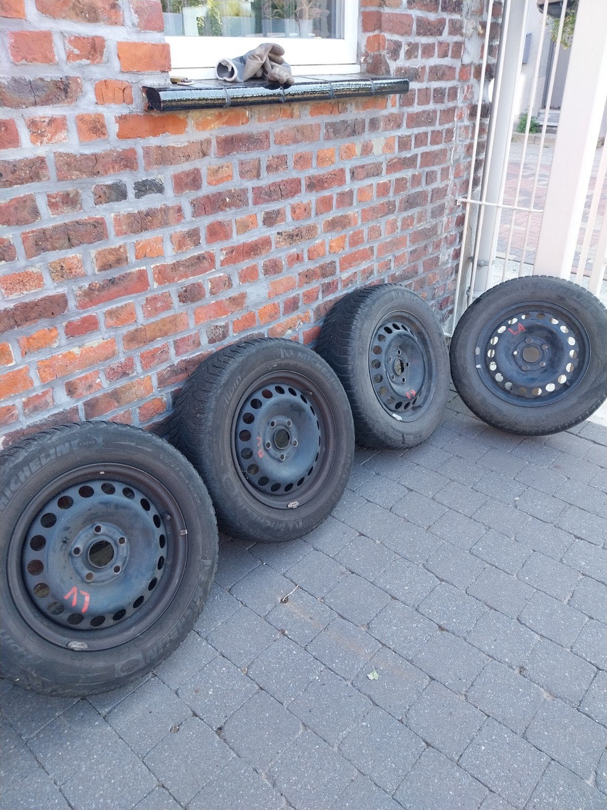 velgen met winterbanden vw golf, 15 pouces, Pneus hiver, Enlèvement, Jante(s)