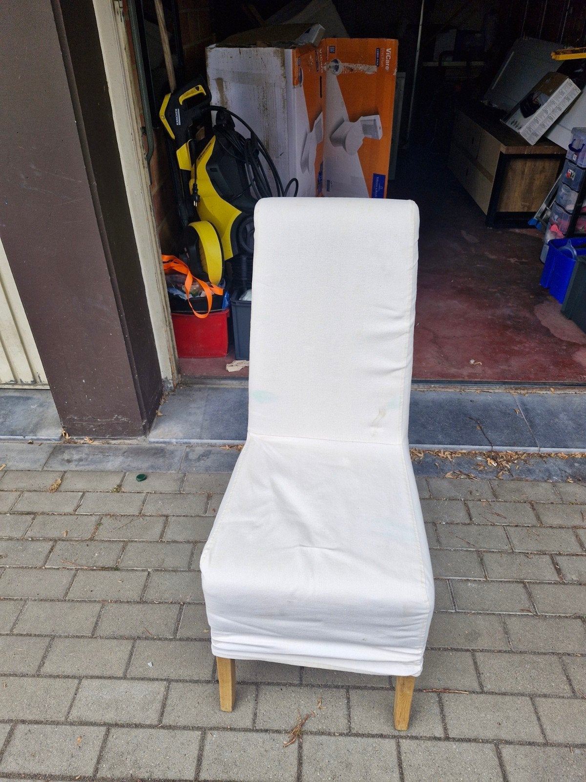 Set van 6  stoelen, Enlèvement