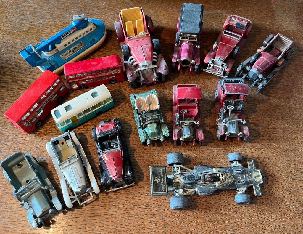 Lot voitures  / bus/ hovercraft - Matchbox - Corgy …, Ophalen of Verzenden, Gebruikt, Auto