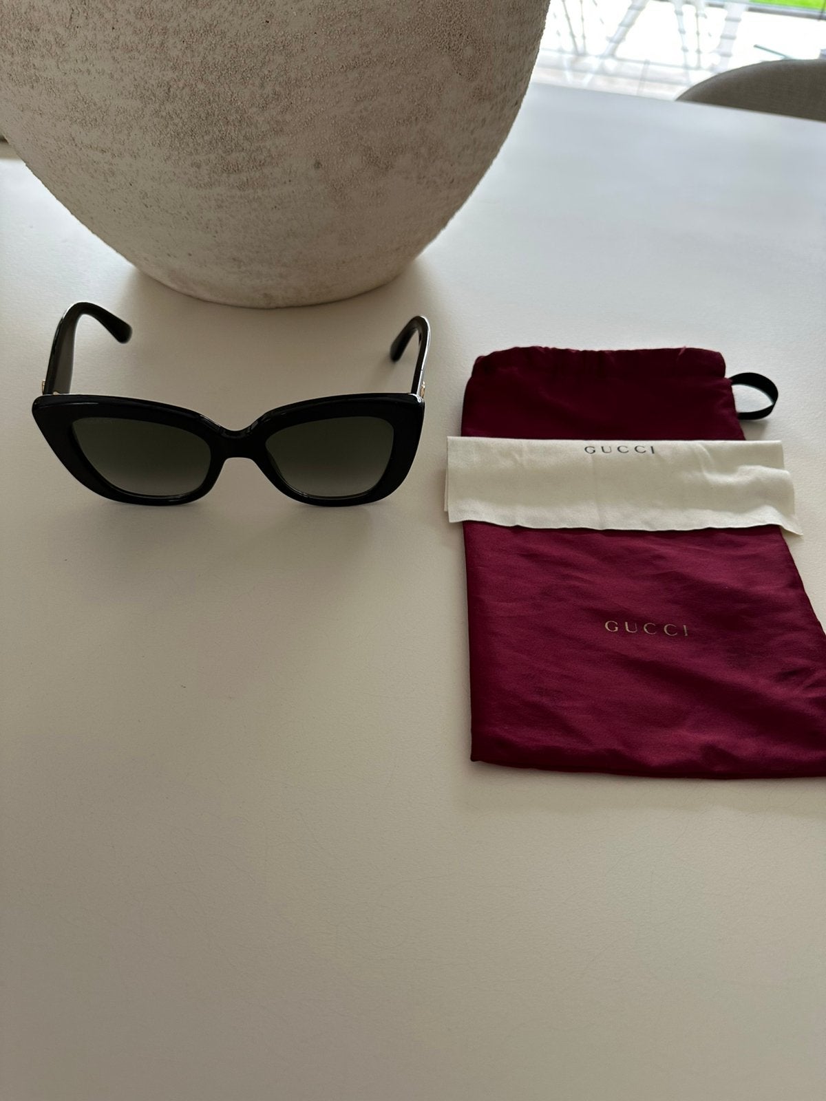 Lunettes de soleil femme Gucci, Enlèvement ou Envoi, Comme neuf, Lunettes